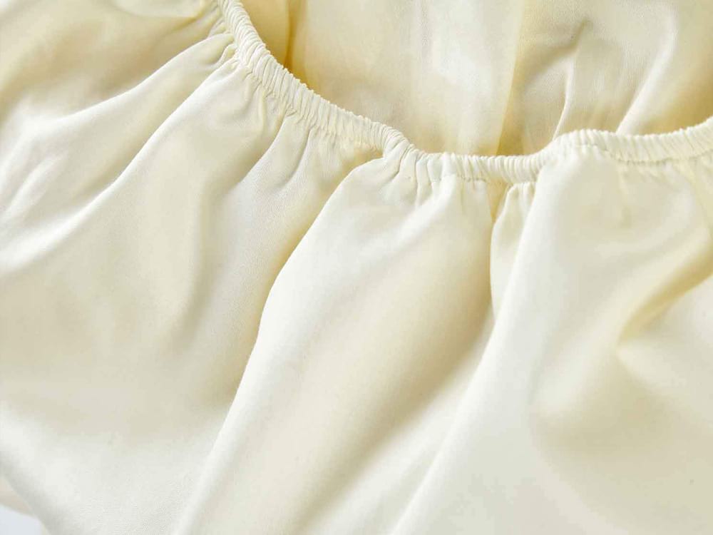 Простирадло на резинці + нав. Saten Fitted Sheet 90x200 Кремовий -1